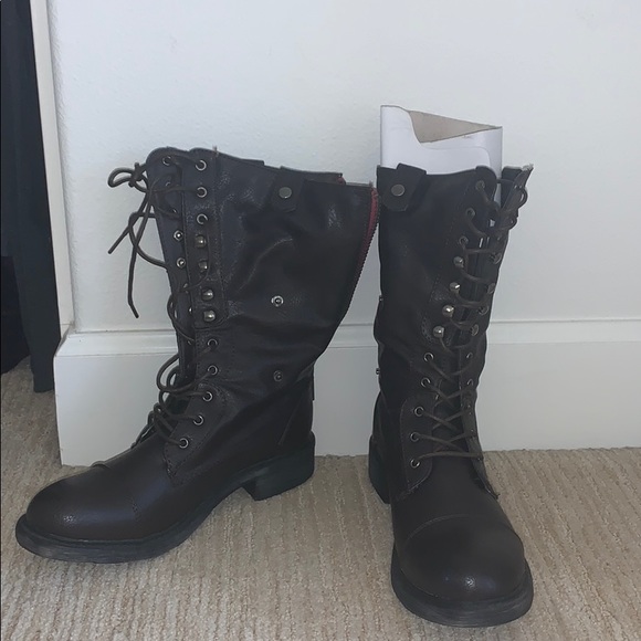 Combat Boots - Picture 1 of 6
